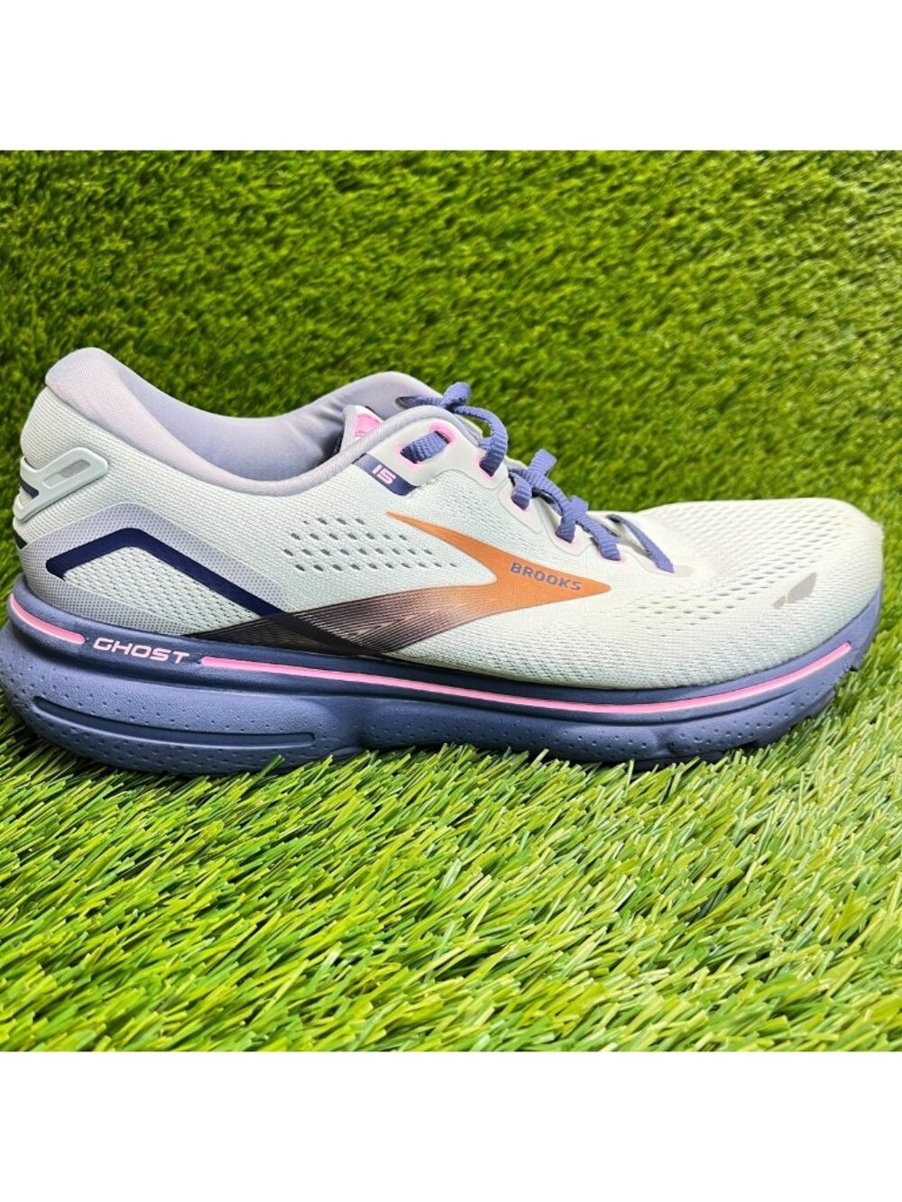 Brooks Ghost 15 Womens Size 9 Gray Purple Pink Athletic Running Shoes Sneakers